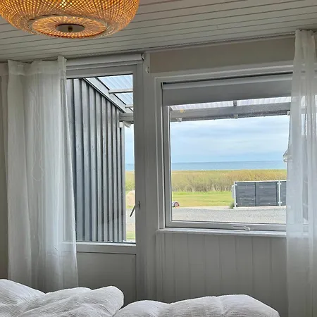 Feriehus Renovated Seaside With Ocean View *